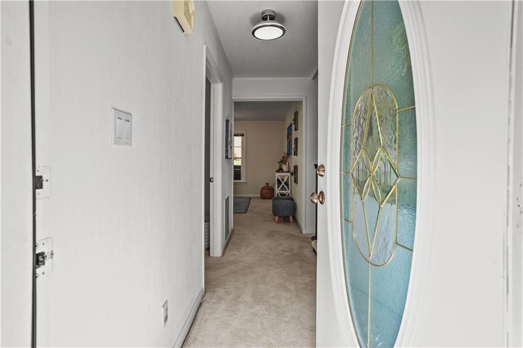 2621 Pass Cir., Gainesville, GA 30506