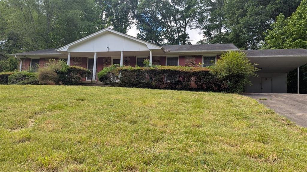 4889 Fairforest Dr., Stone Mountain, GA 30088