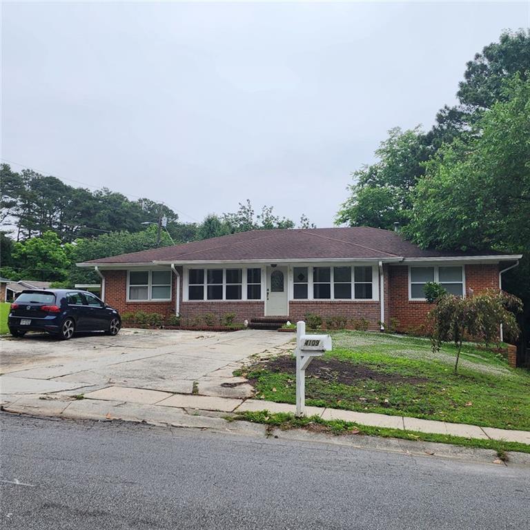 4109 Windsor Oak Dr., Atlanta, GA 30340