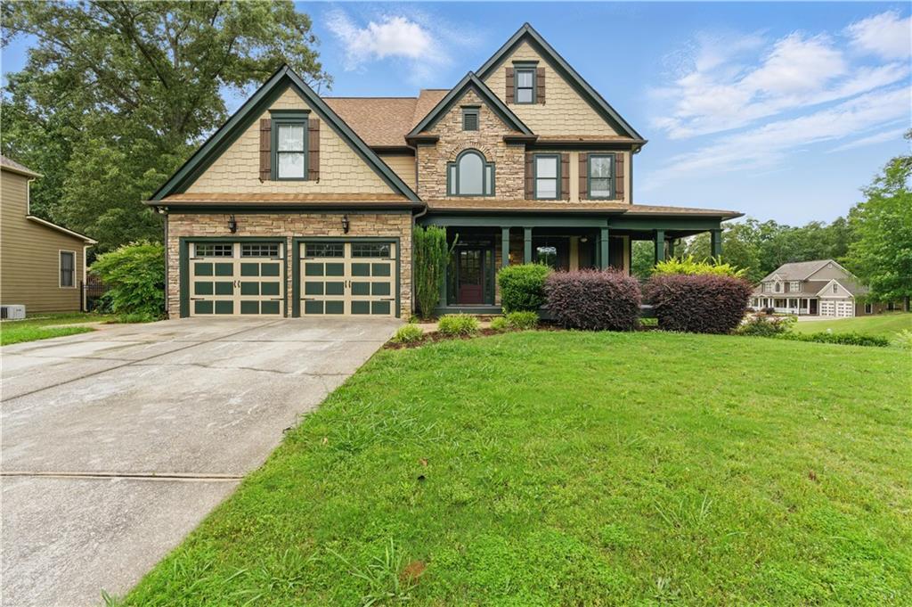 17 River Walk Pkwy., Euharlee, GA 30145