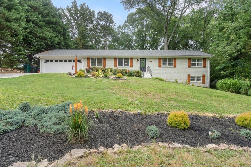 2109 Allgood Rd., Marietta, GA 30062