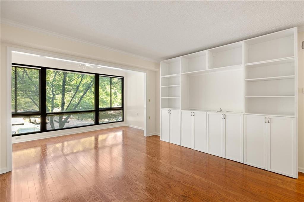 1800 Clairmont Lake #216, Decatur, GA 30033