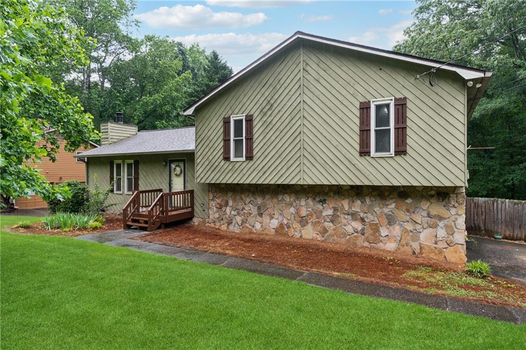 251 Sabrina Ct., Woodstock, GA 30188