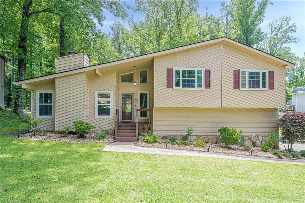1137 Poplar Log Pl., Austell, GA 30168