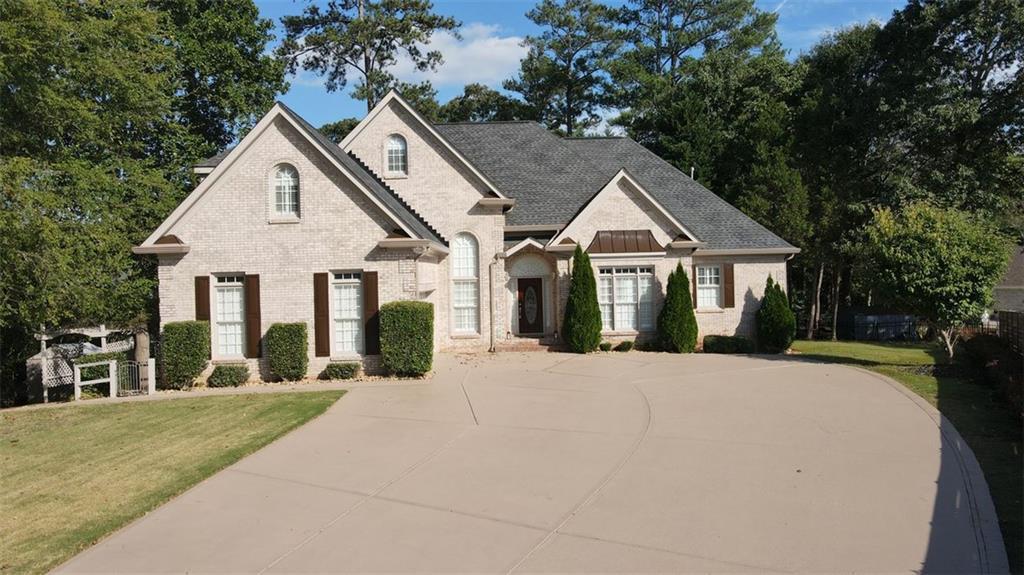 255 Carriage Station Dr., Lawrenceville, GA 30046