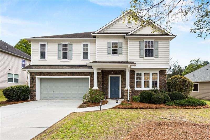 316 Branch Valley Dr., Dallas, GA 30132