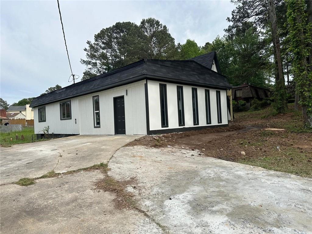 6774 Collier Rd., Riverdale, GA 30296