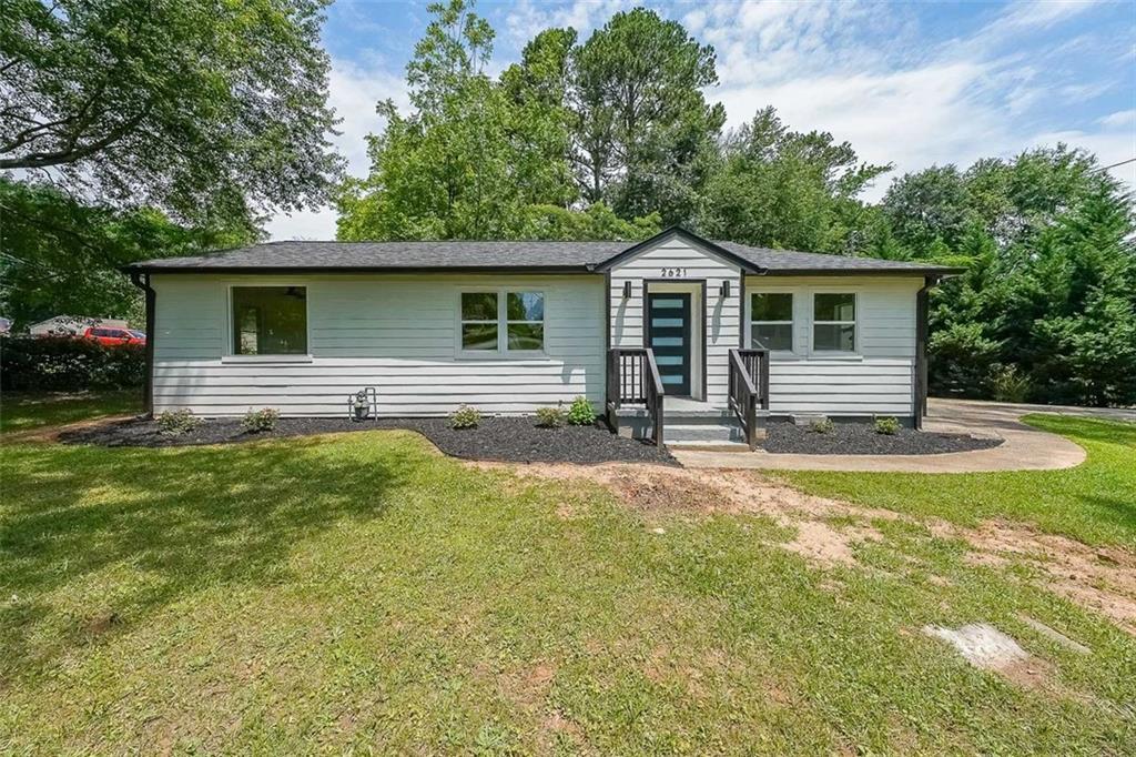 2621 Gordon Cir., Smyrna, GA 30080