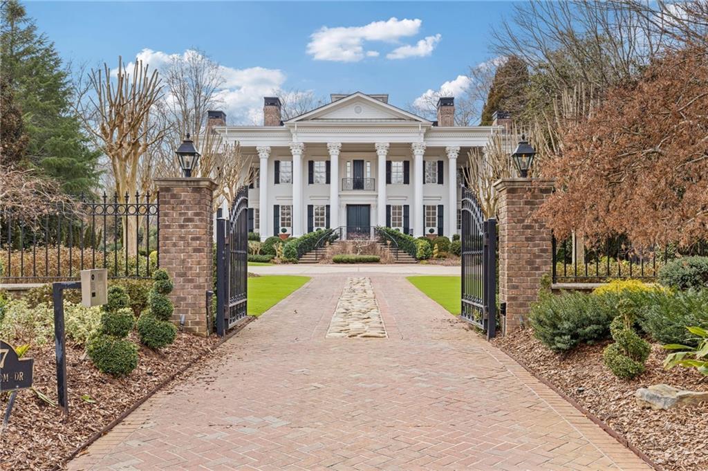 3977 Sweet Bottom Dr., Duluth, GA 30096