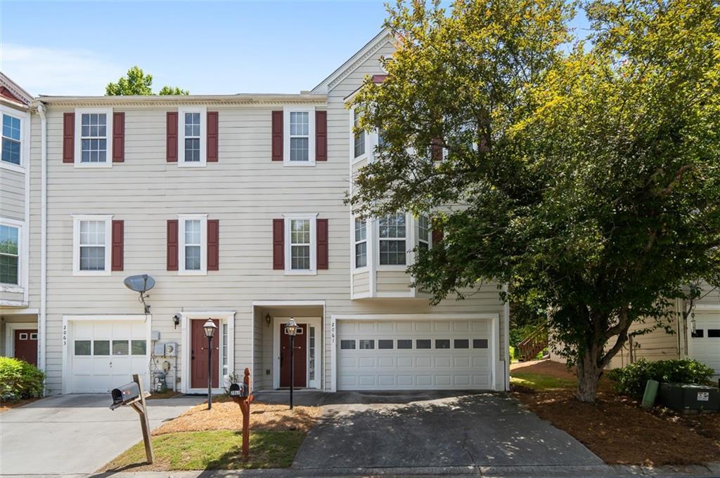 2061 Pinnacle Pointe Dr., Norcross, GA 30071