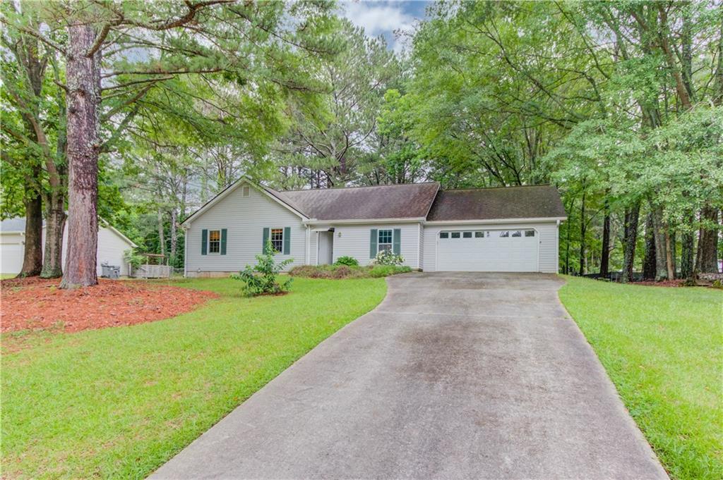 2088 Blackberry Ln., Auburn, GA 30011