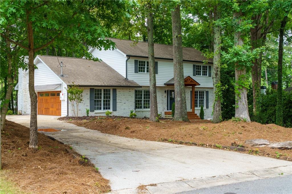 280 E Valley Dr., Marietta, GA 30068