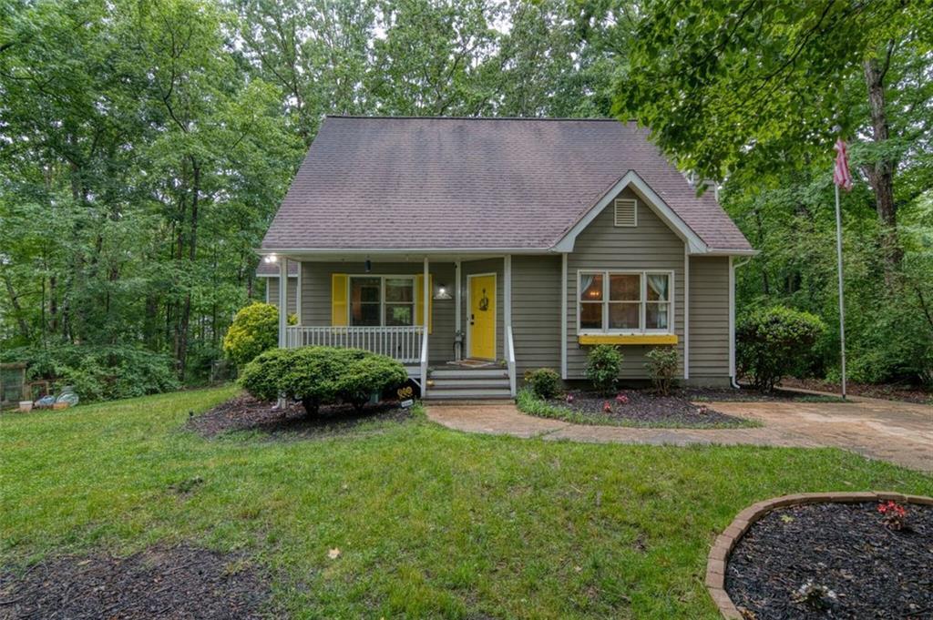 34 Sassafras Grove, Dawsonville, GA 30534