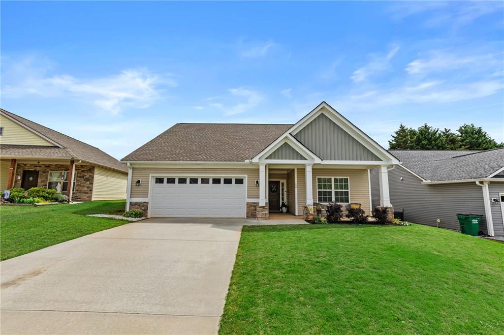 419 Highland Pointe Dr., Alto, GA 30510