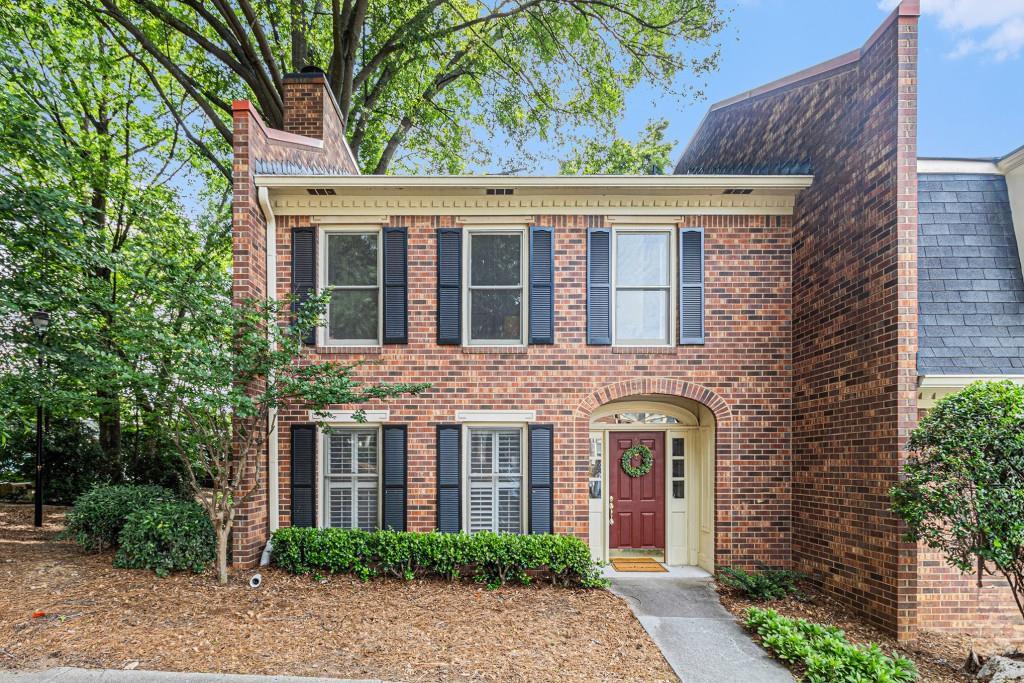 6 Stratford Hall Pl., Atlanta, GA 30342