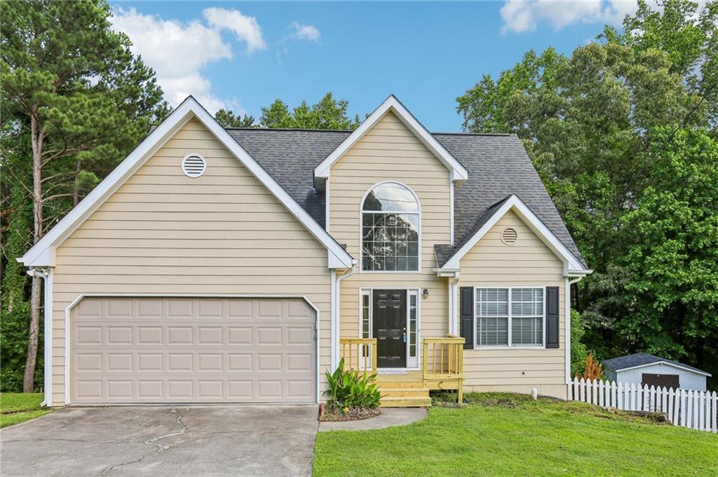 1039 Megan Ct., Sugar Hill, GA 30518