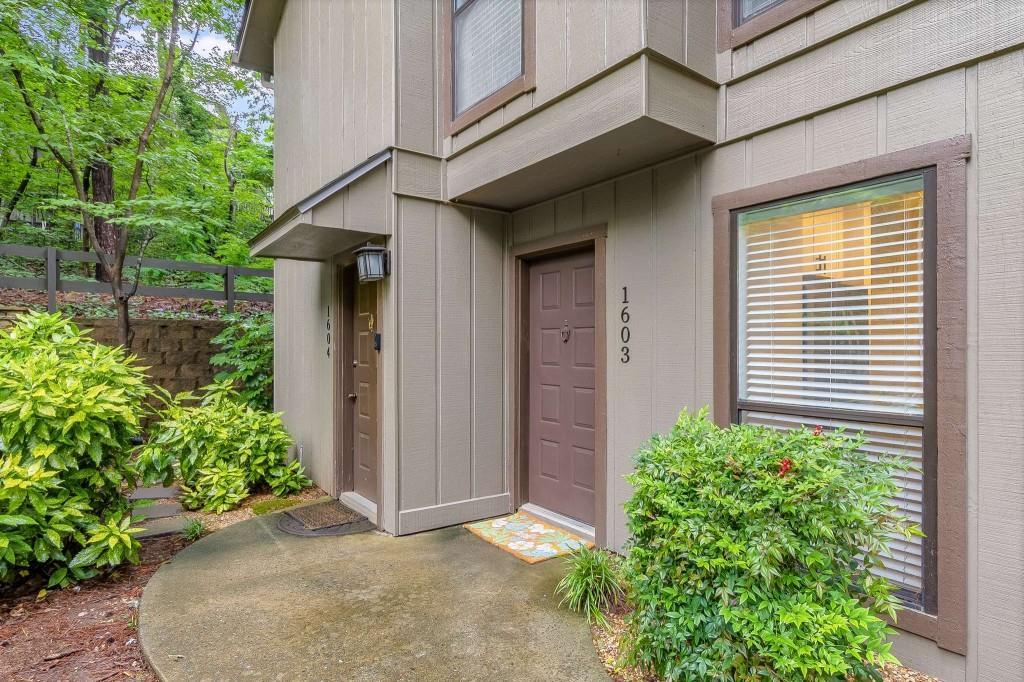 1603 Cumberland Ct., Smyrna, GA 30080