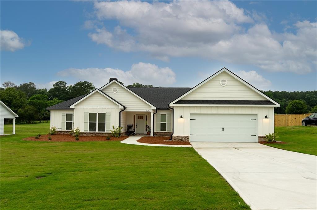 201 Advent Dr., Winder, GA 30680