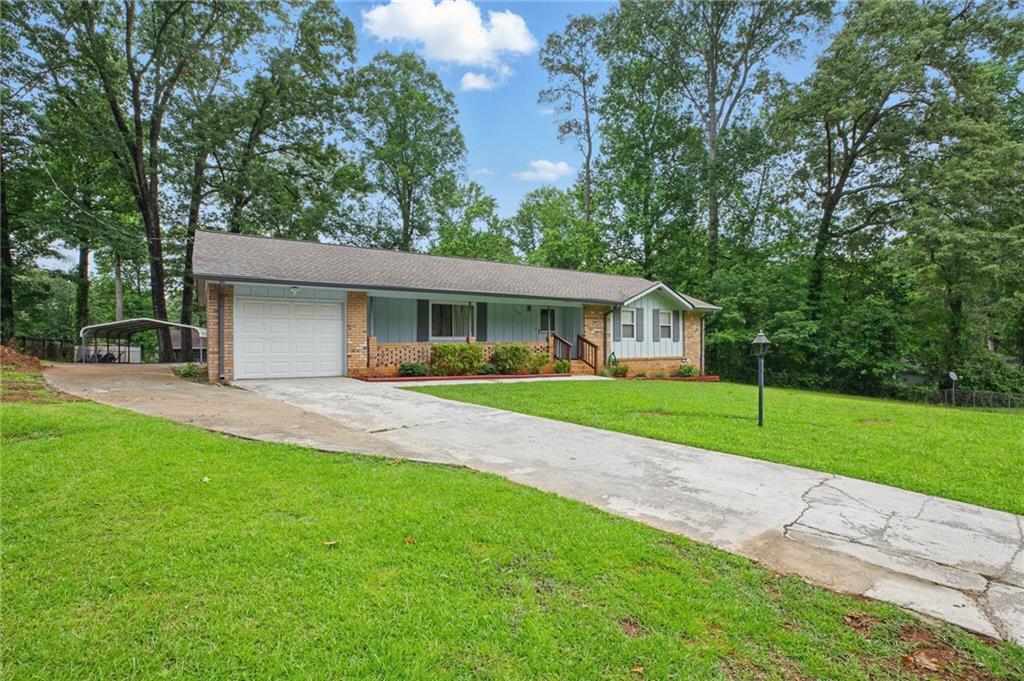 1960 Oak Leaf Ct., Marietta, GA 30008