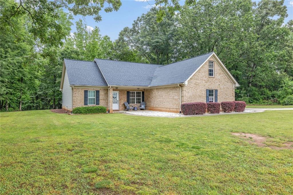 141 Meadow Creek Court Ct., Commerce, GA 30530