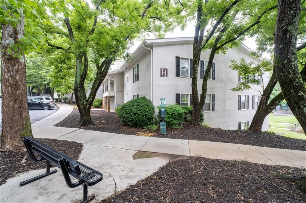 1150 Collier Rd. #6H, Atlanta, GA 30318
