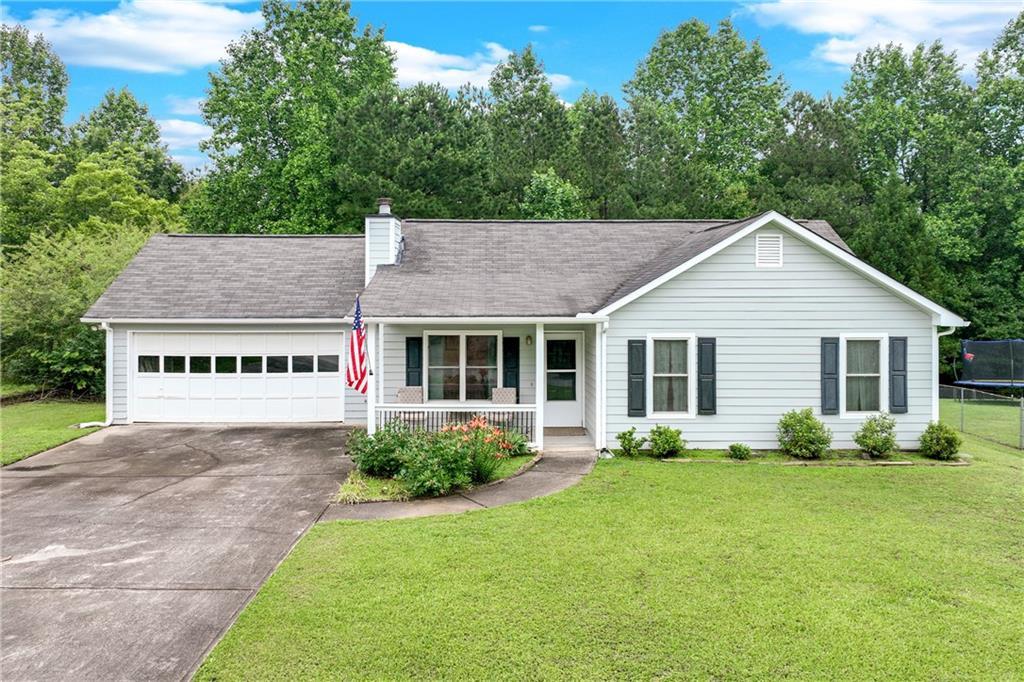 5205 Sagewood Dr., Flowery Branch, GA 30542