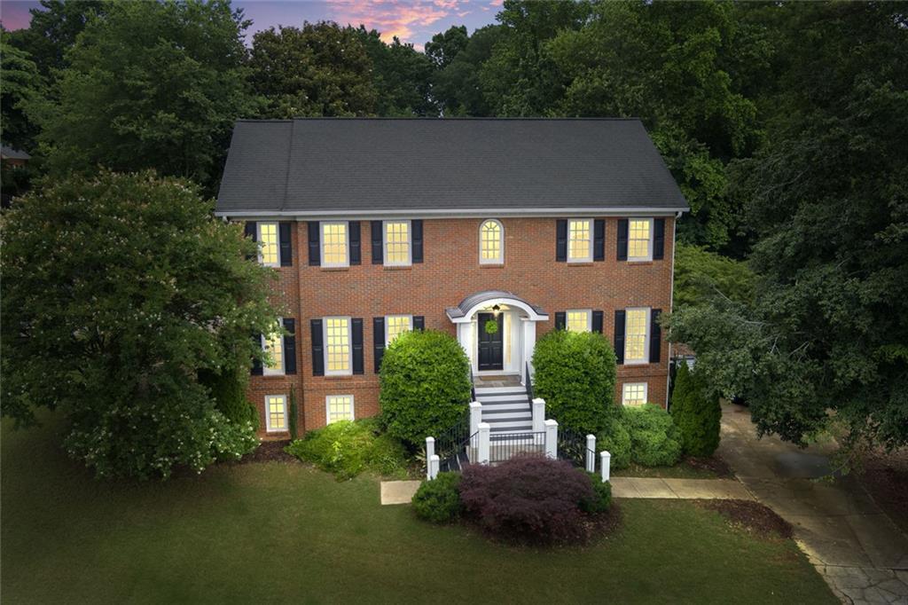 10645 Tuxford Dr., Alpharetta, GA 30022