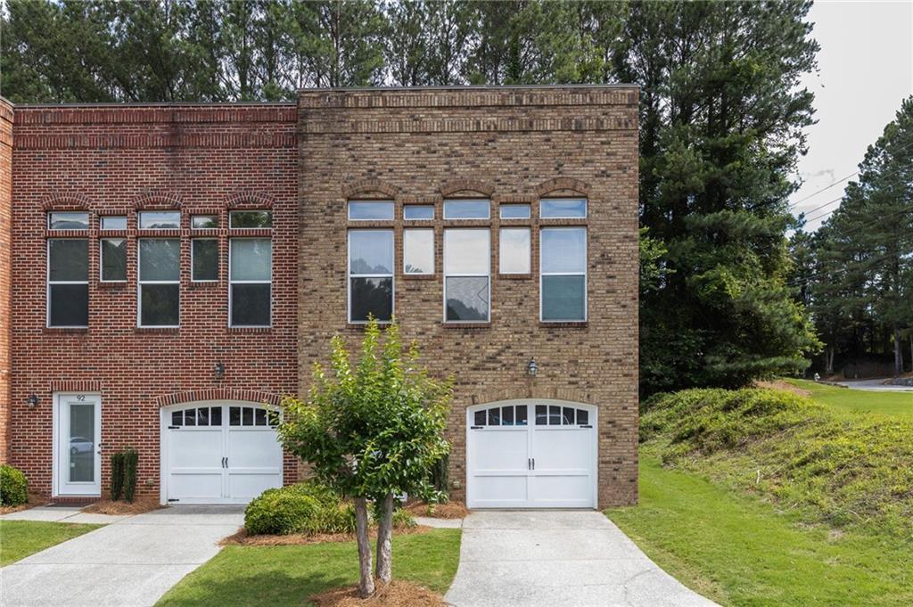 90 Grove Park Ln., Woodstock, GA 30189