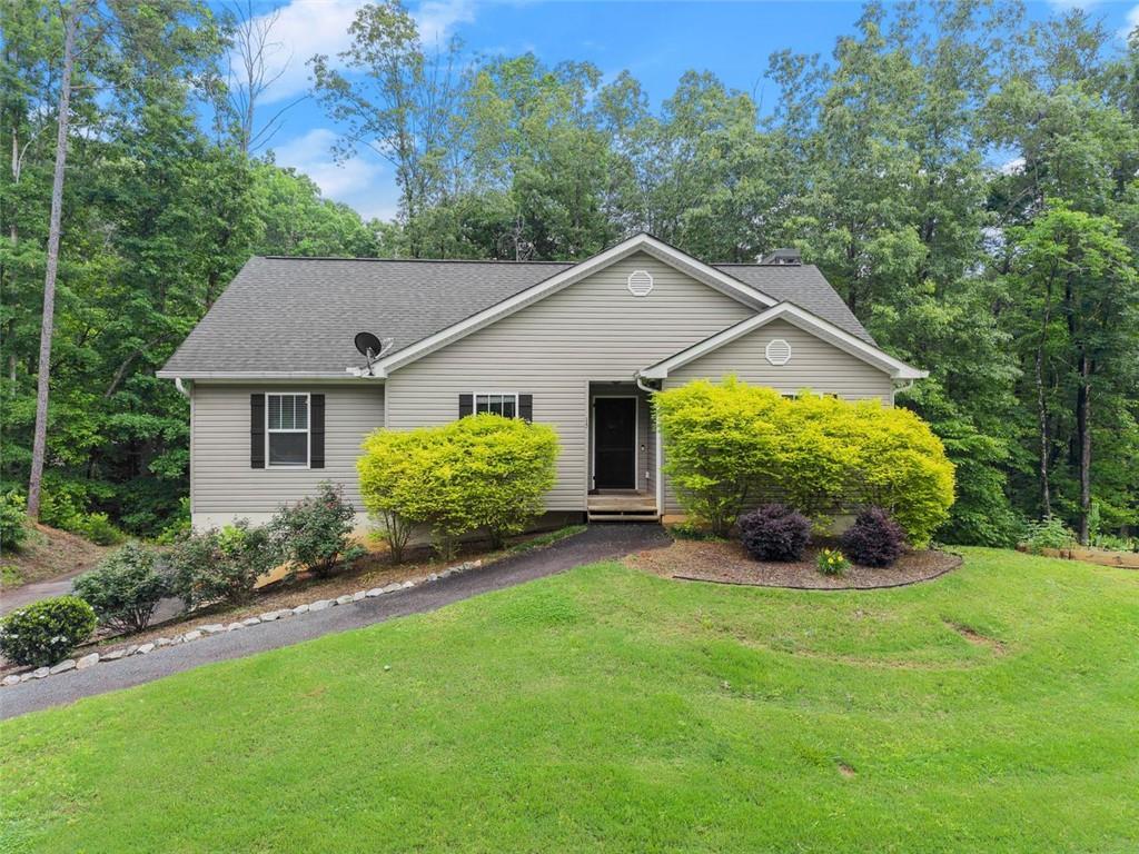 15 Baker St., Dahlonega, GA 30533