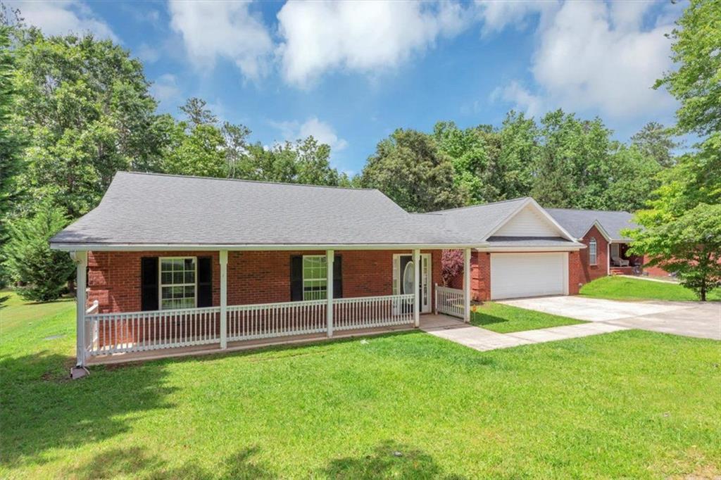 5514 E Stoneway Ct., Villa Rica, GA 30180