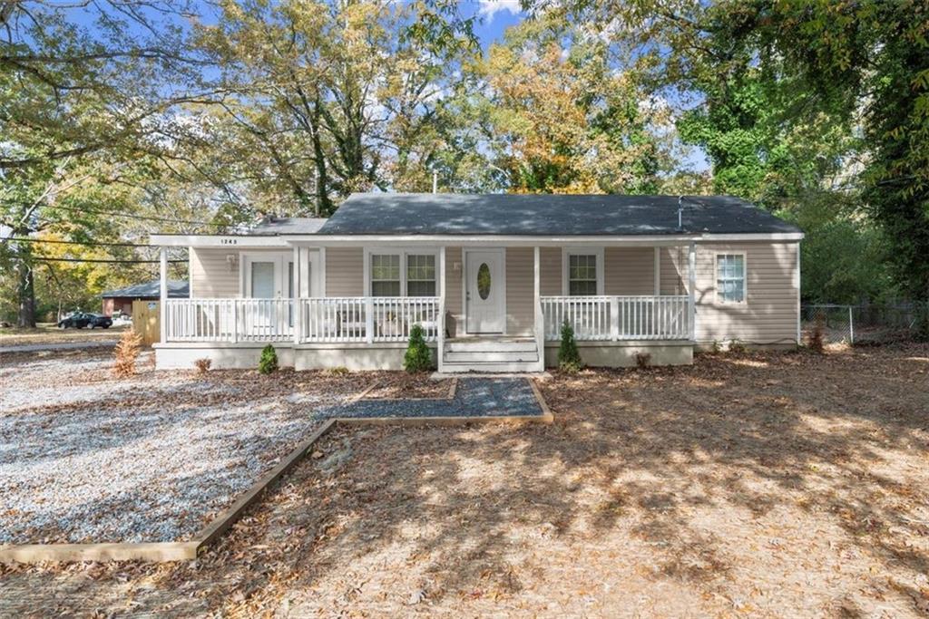 1245 Meriwether St., Griffin, GA 30224
