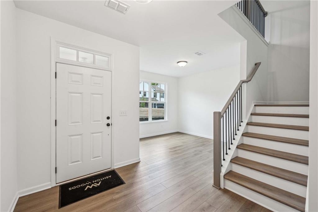 15 Gresham Ct., Dawsonville, GA 30534