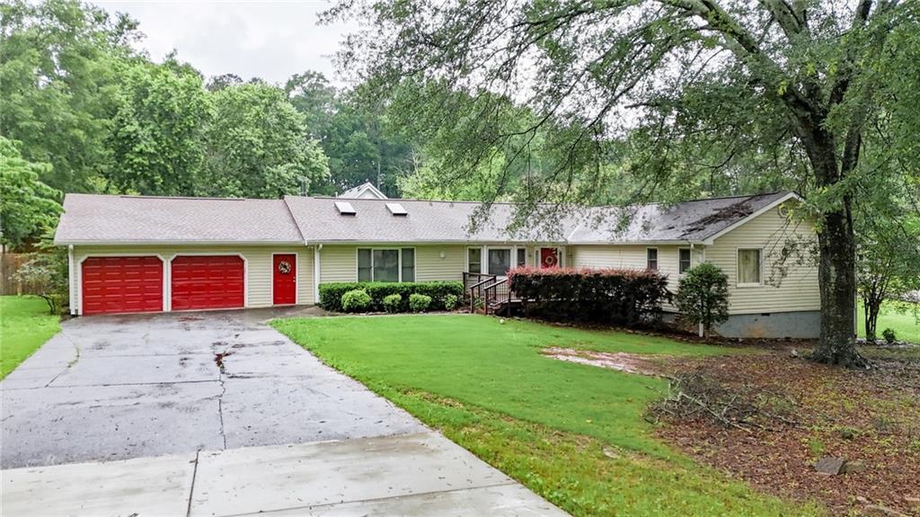 4845 Willow St., Acworth, GA 30101