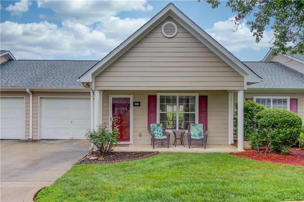 2984 Bentley Park Cir., Gainesville, GA 30504