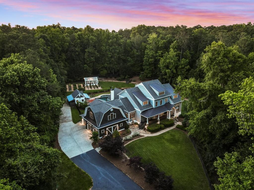 390 Hembree Rd., Roswell, GA 30075