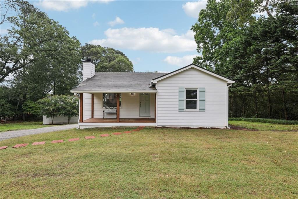 16064 Hopewell Rd., Alpharetta, GA 30004