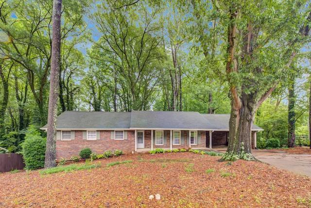New Homes with Master Bedrooms on the 1st Floor That Attend Alpharetta Elementary School: May 24th to May 30th