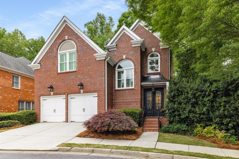 1143 Brookhaven North Cir., Brookhaven, GA 30319