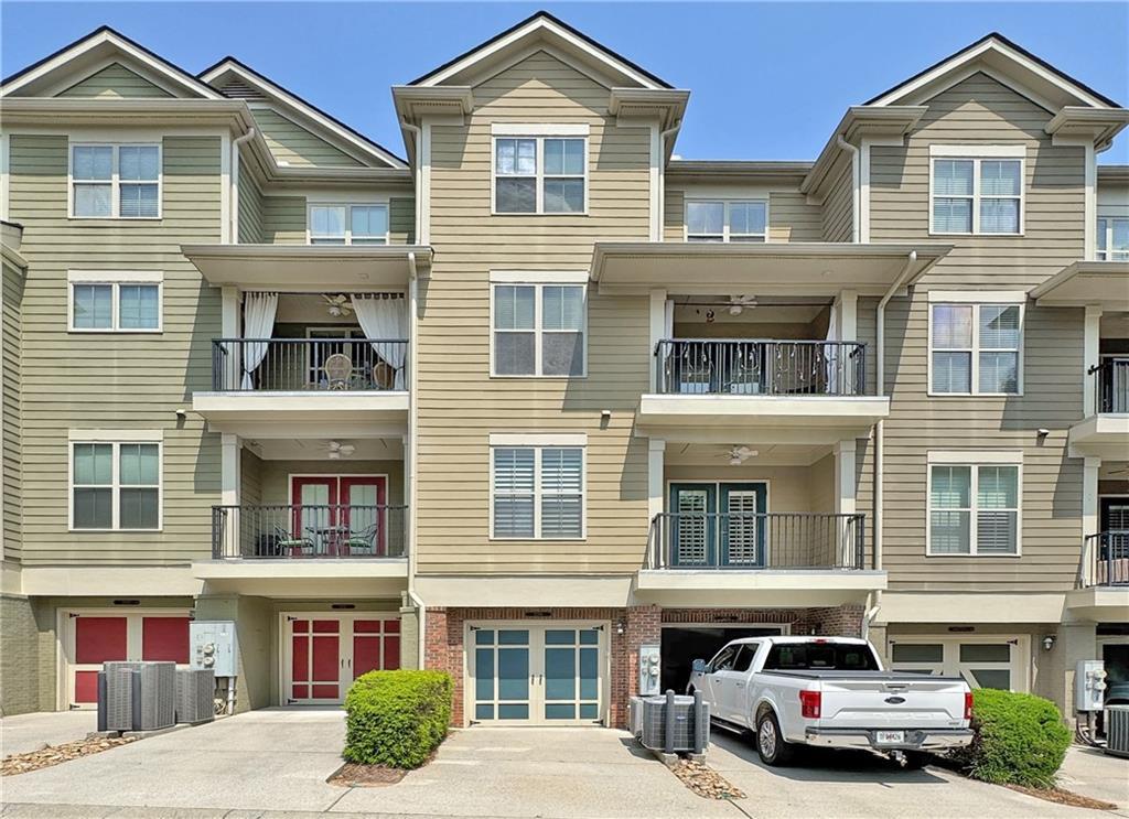 2766 Wander Ln., Alpharetta, GA 30022