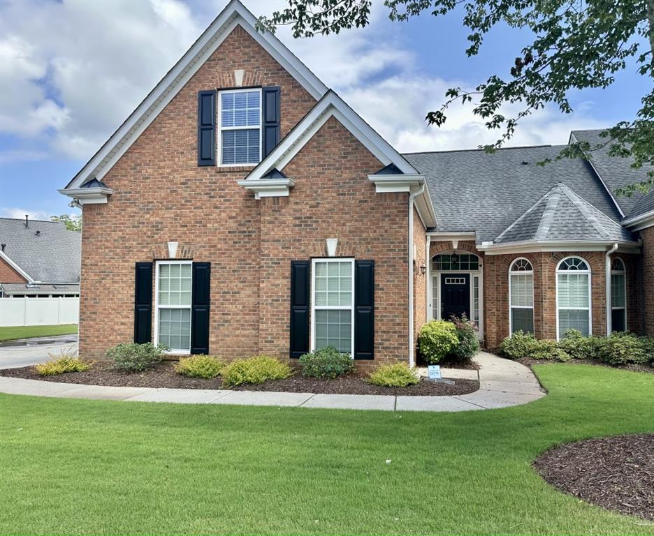 5250 Villa Lake Ct., Suwanee, GA 30024