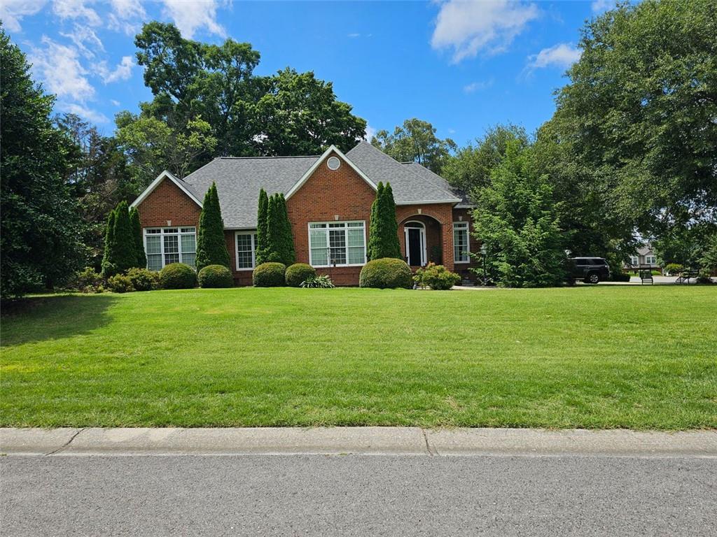 11 Crossbridge Ct., Cartersville, GA 30120