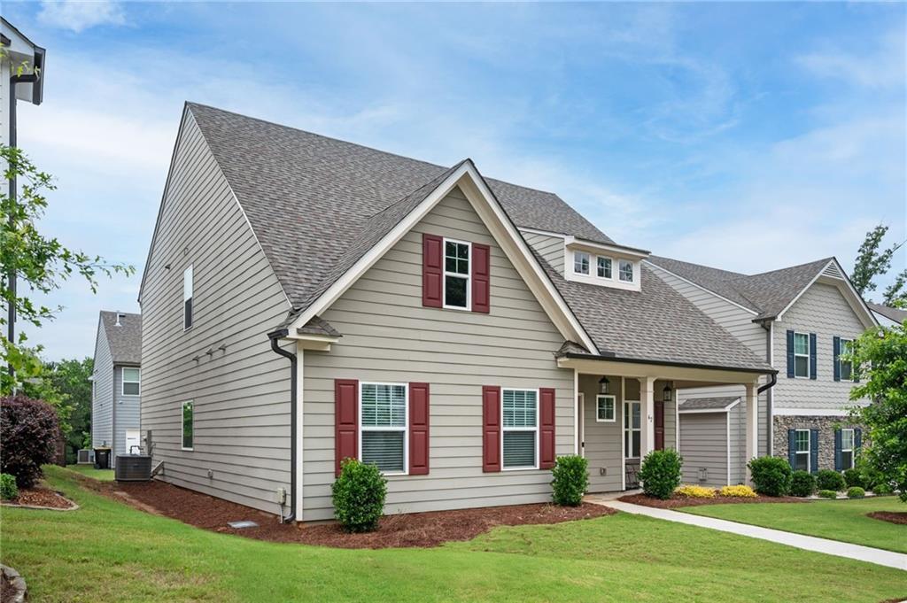 47 Ulsh Park Dr., Newnan, GA 30265