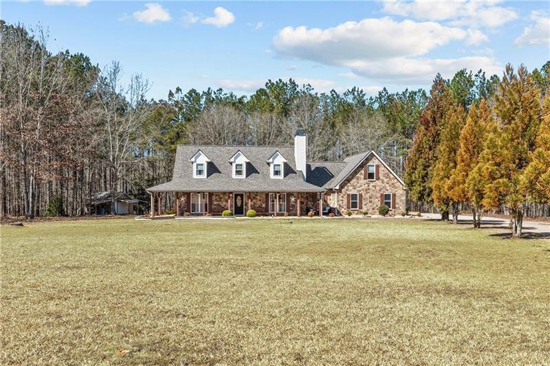 212 Lakeview Dr., Newborn, GA 30056