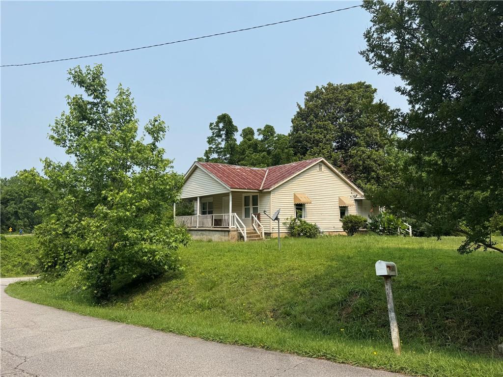 361 West Ave., Dallas, GA 30157