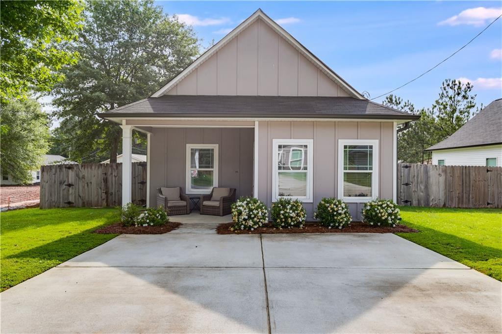 110 Chalfont Cir., Carrollton, GA 30117