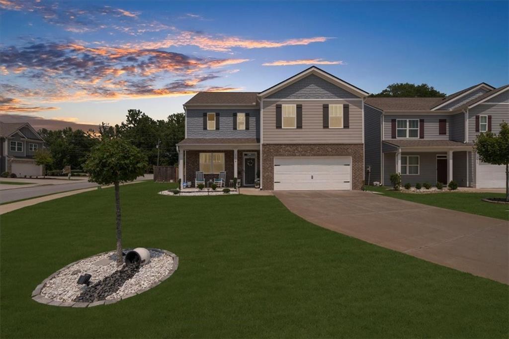 5634 Barberry Ave., Oakwood, GA 30566