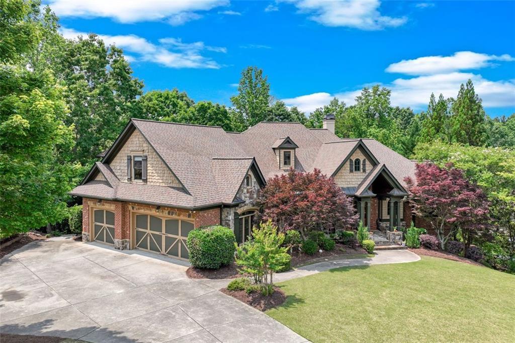 5623 Brendlynn Dr., Suwanee, GA 30024