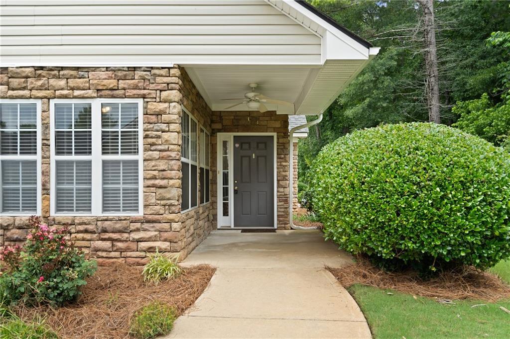 3734 Villa Springs Cir., Powder Springs, GA 30127