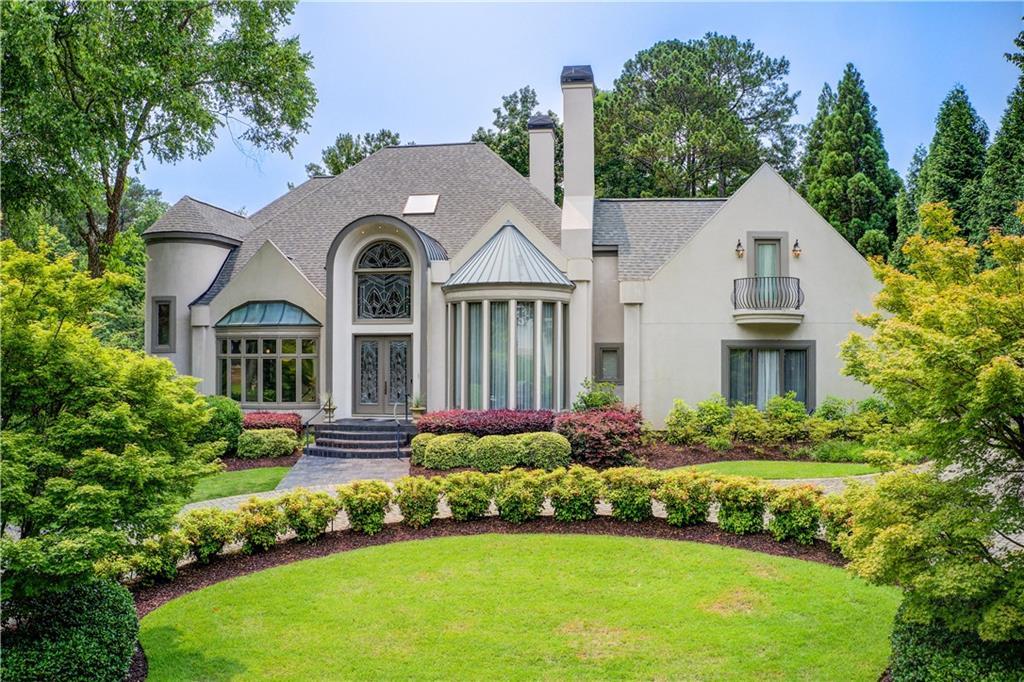 115 Cross Roads Ct., Atlanta, GA 30327