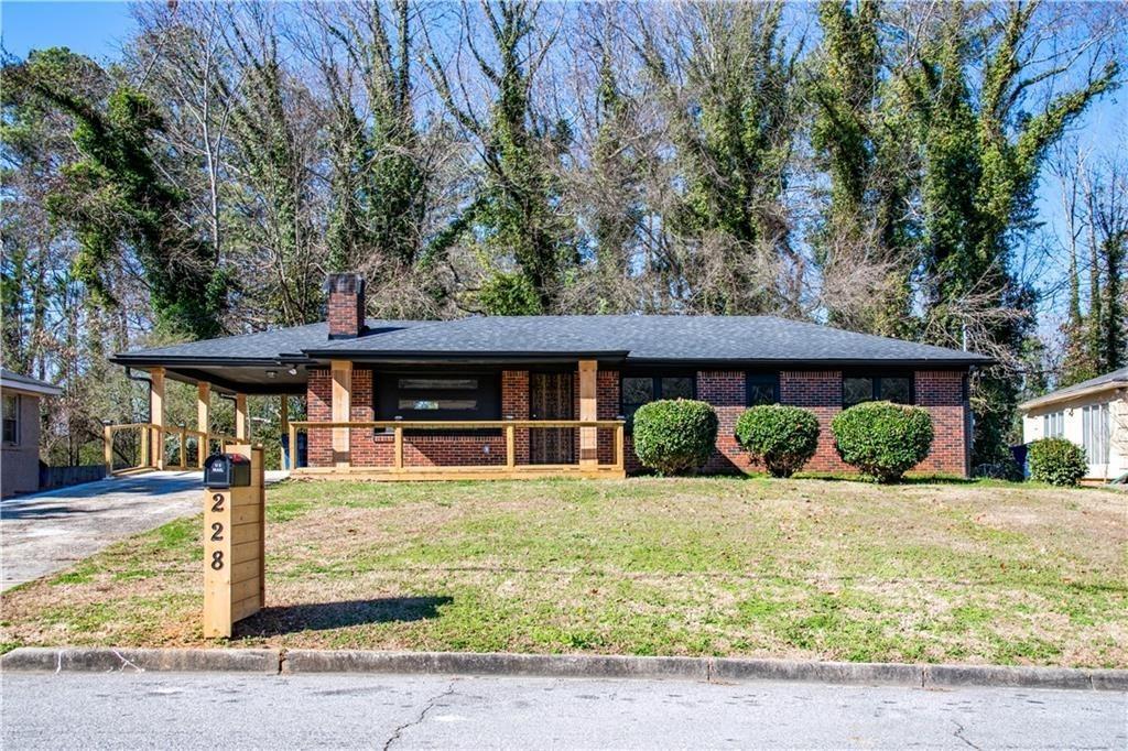 228 W Simon Ter., Atlanta, GA 30318